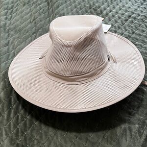 Magellan Outdoors Cream Mesh Wide-Brim Hat